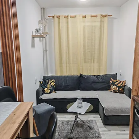 Stan Na Dan 公寓 Smederevska Palanka